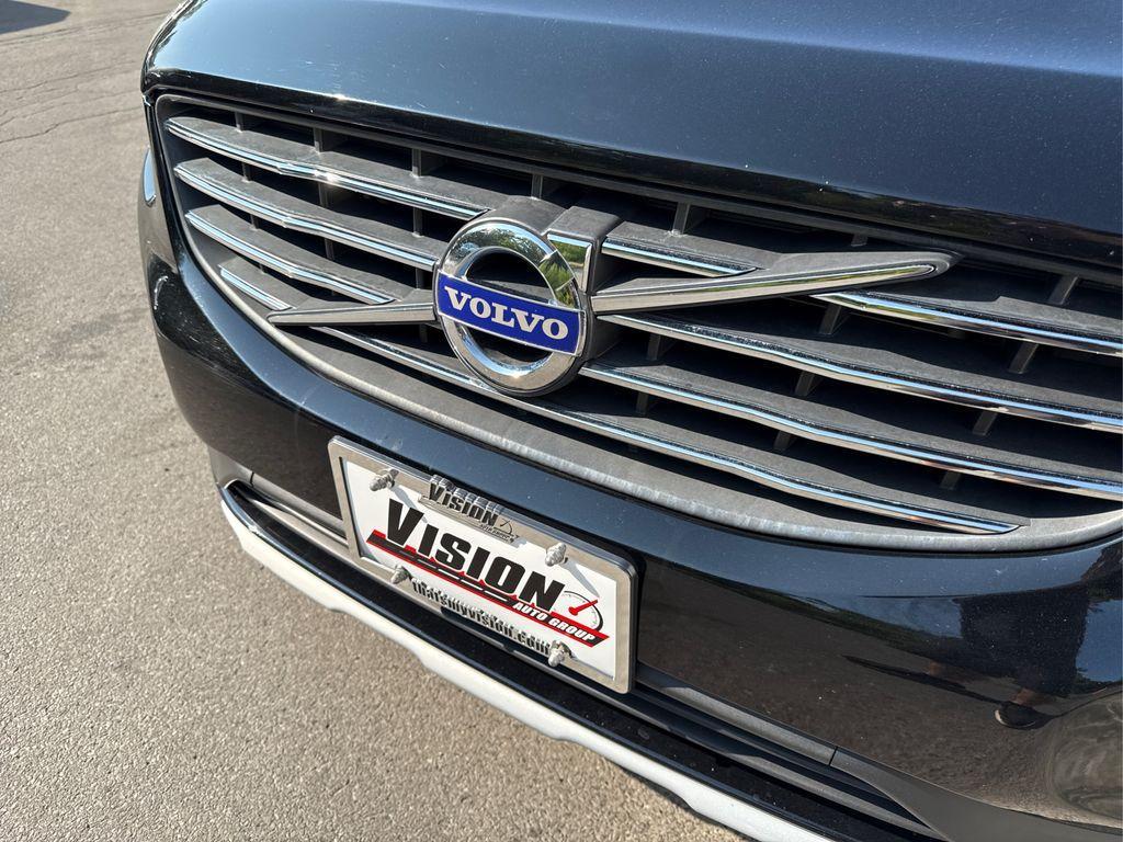 used 2016 Volvo XC60 car, priced at $17,200