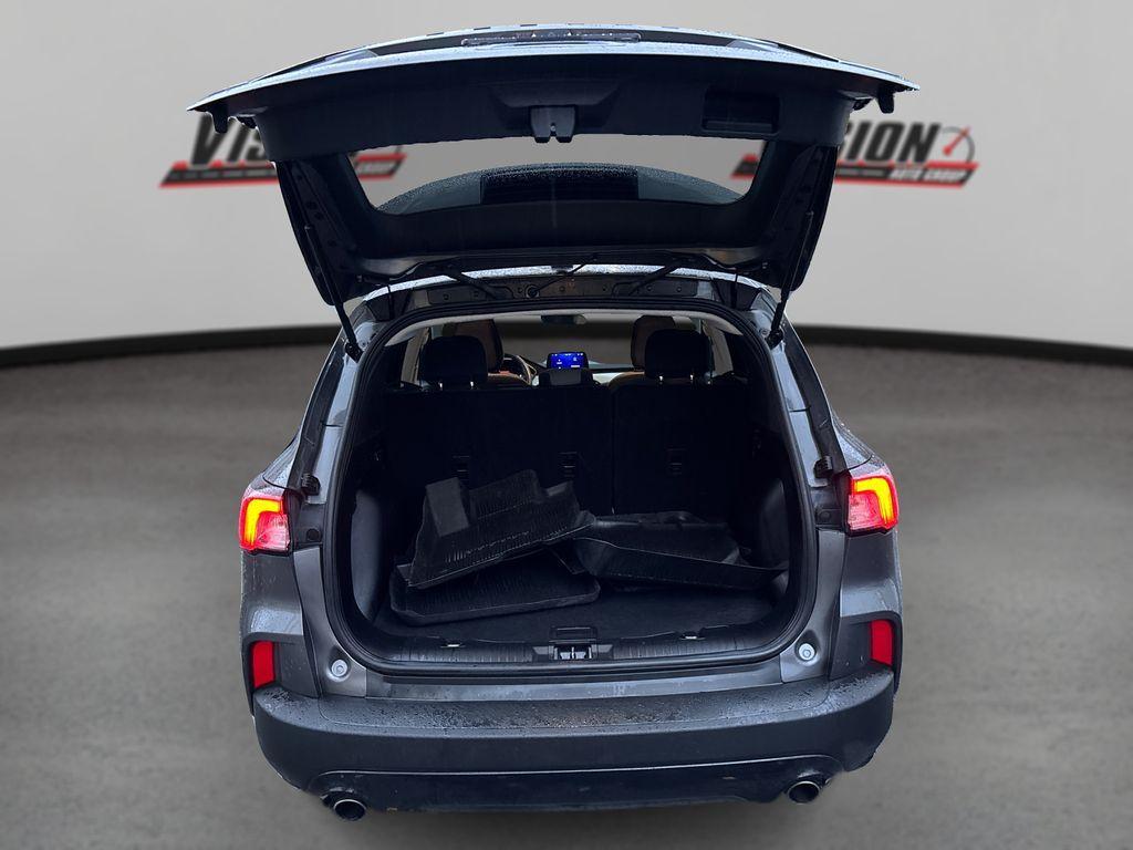 used 2022 Ford Escape car, priced at $21,682