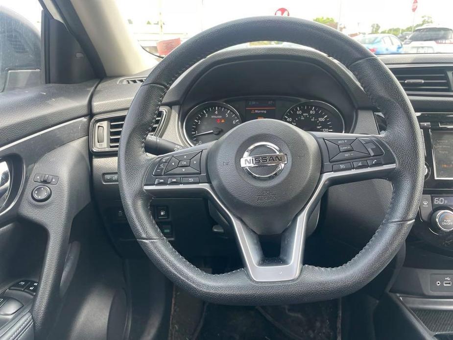 used 2019 Nissan Rogue car, priced at $18,809