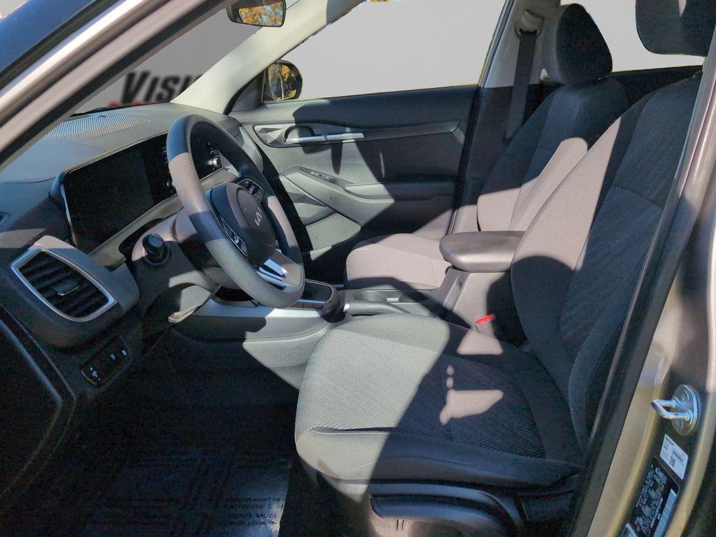 used 2024 Kia Seltos car, priced at $21,999