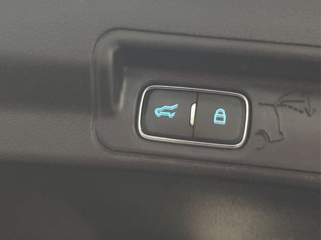 used 2022 Ford Explorer car, priced at $31,993