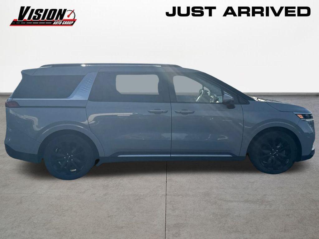 used 2024 Kia Carnival car, priced at $39,999