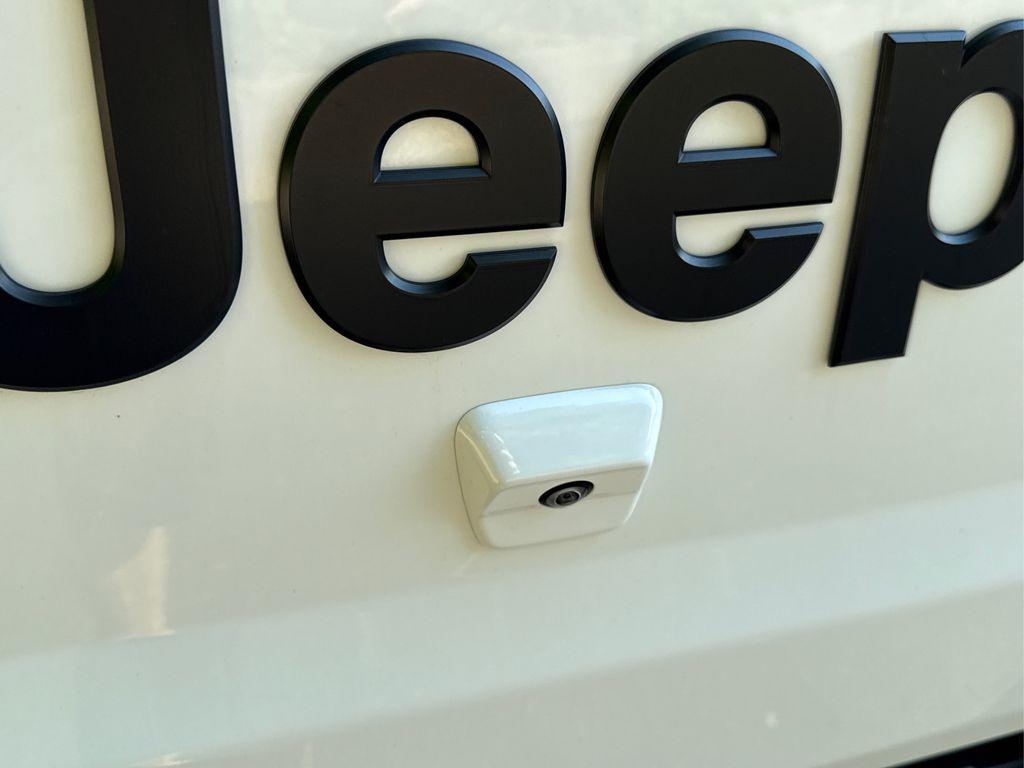 used 2023 Jeep Gladiator car, priced at $32,414