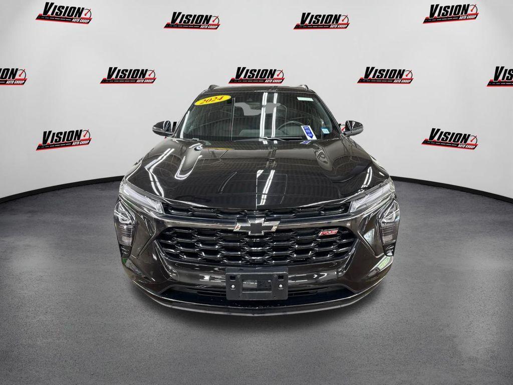 used 2024 Chevrolet Trax car, priced at $22,790