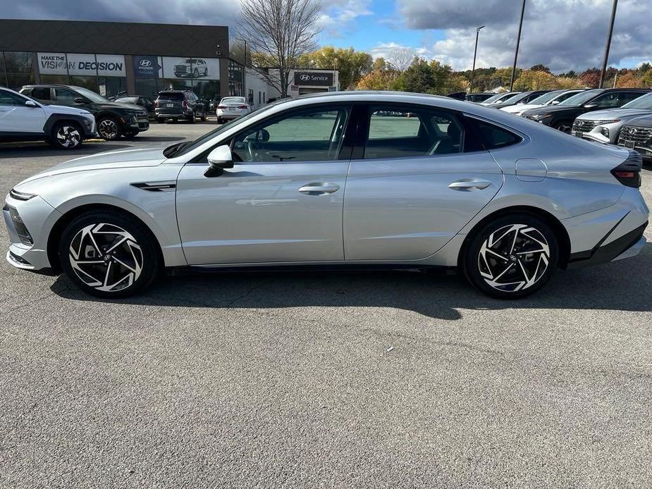 used 2024 Hyundai Sonata car, priced at $28,277