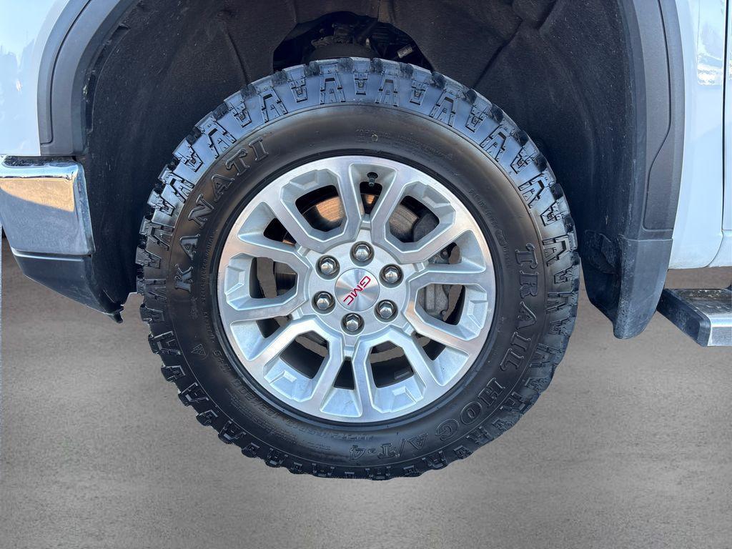 used 2023 GMC Sierra 1500 car, priced at $36,295