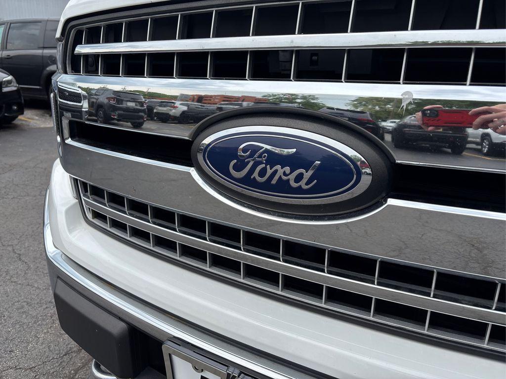 used 2018 Ford F-150 car, priced at $25,999