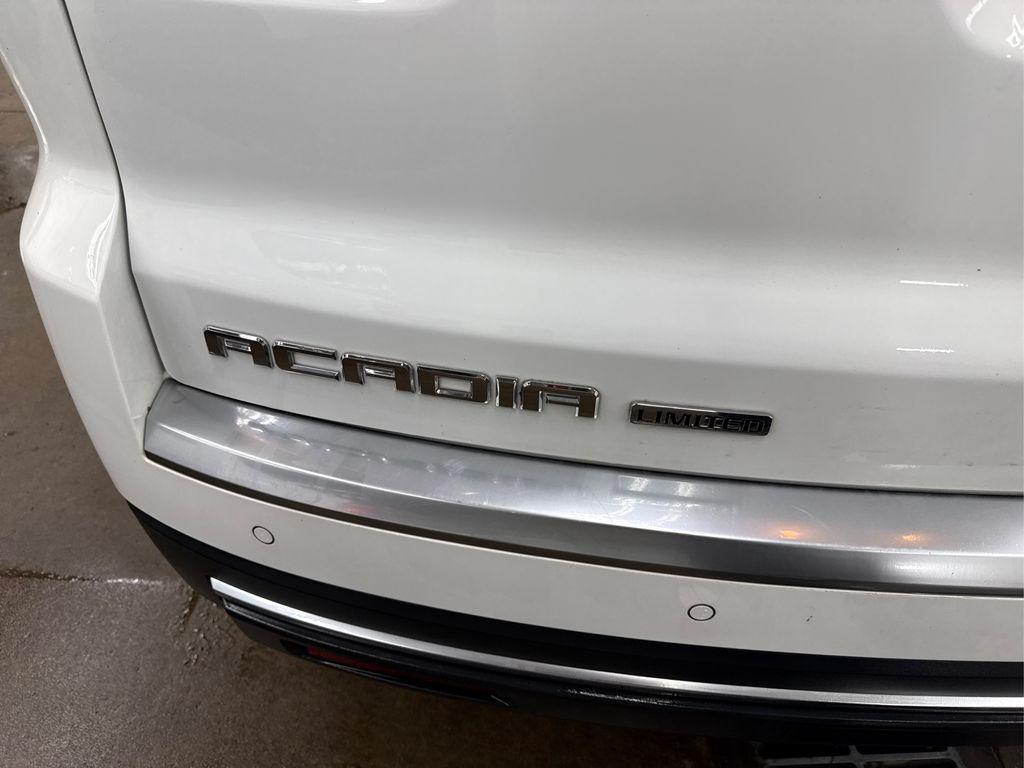 used 2017 GMC Acadia Limited car, priced at $14,495