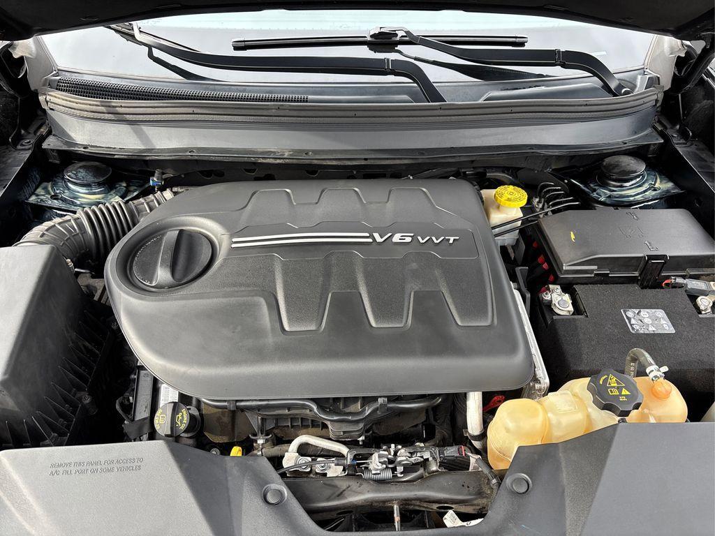 used 2019 Jeep Cherokee car, priced at $17,475