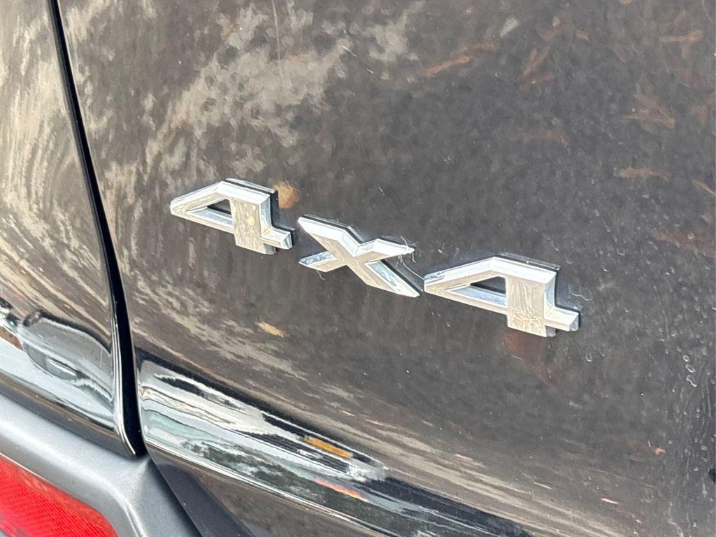 used 2019 Jeep Cherokee car, priced at $17,475