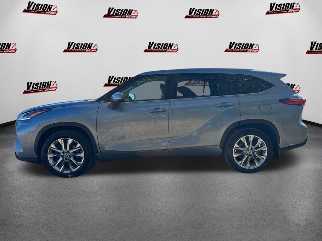 used 2021 Toyota Highlander car, priced at $33,995