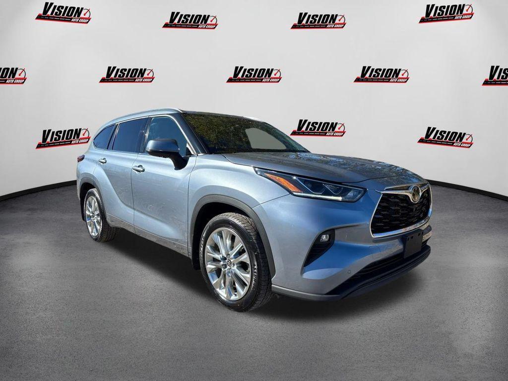 used 2021 Toyota Highlander car, priced at $33,995