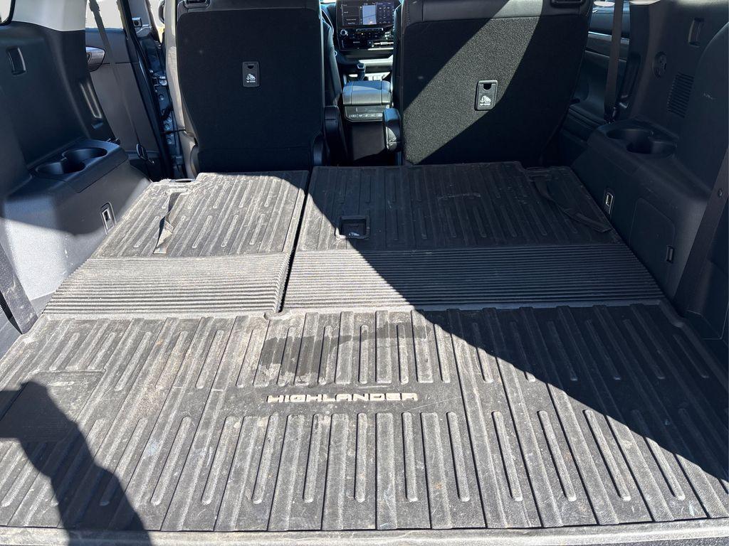 used 2021 Toyota Highlander car, priced at $33,995