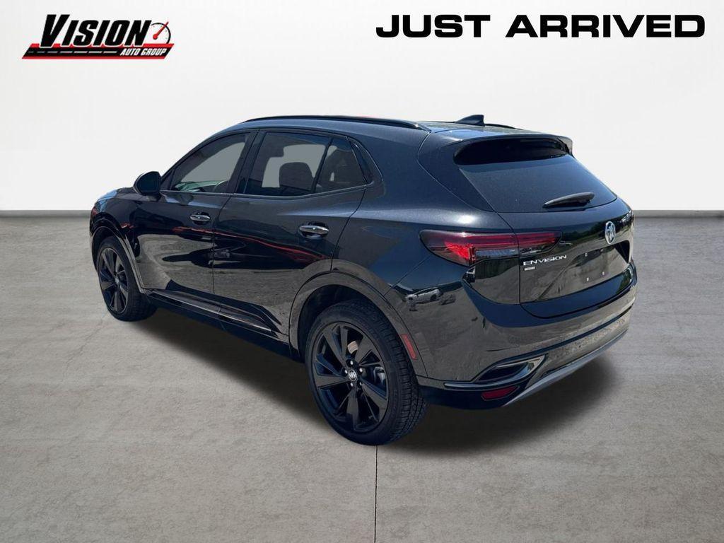 used 2022 Buick Envision car, priced at $27,690