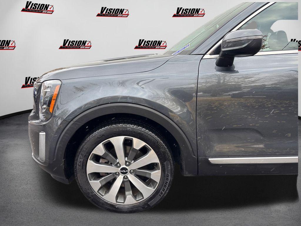 used 2022 Kia Telluride car, priced at $31,891