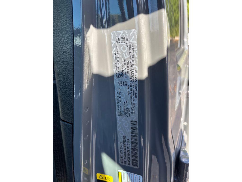 used 2021 Jeep Wrangler Unlimited car, priced at $35,300