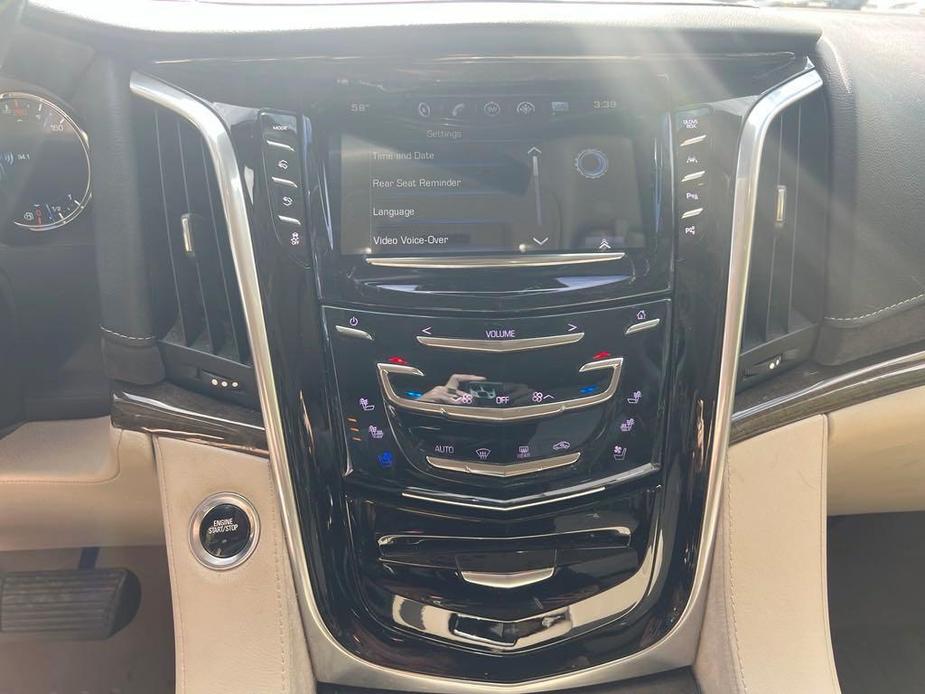 used 2020 Cadillac Escalade car, priced at $38,290