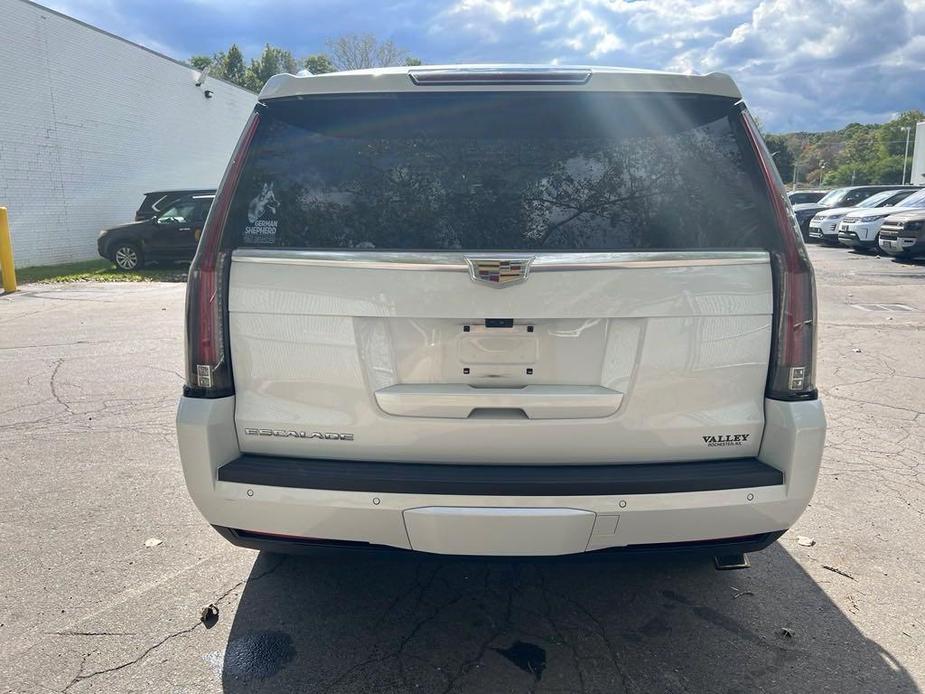 used 2020 Cadillac Escalade car, priced at $38,290