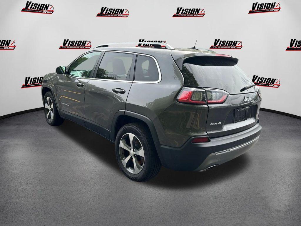 used 2019 Jeep Cherokee car, priced at $21,147