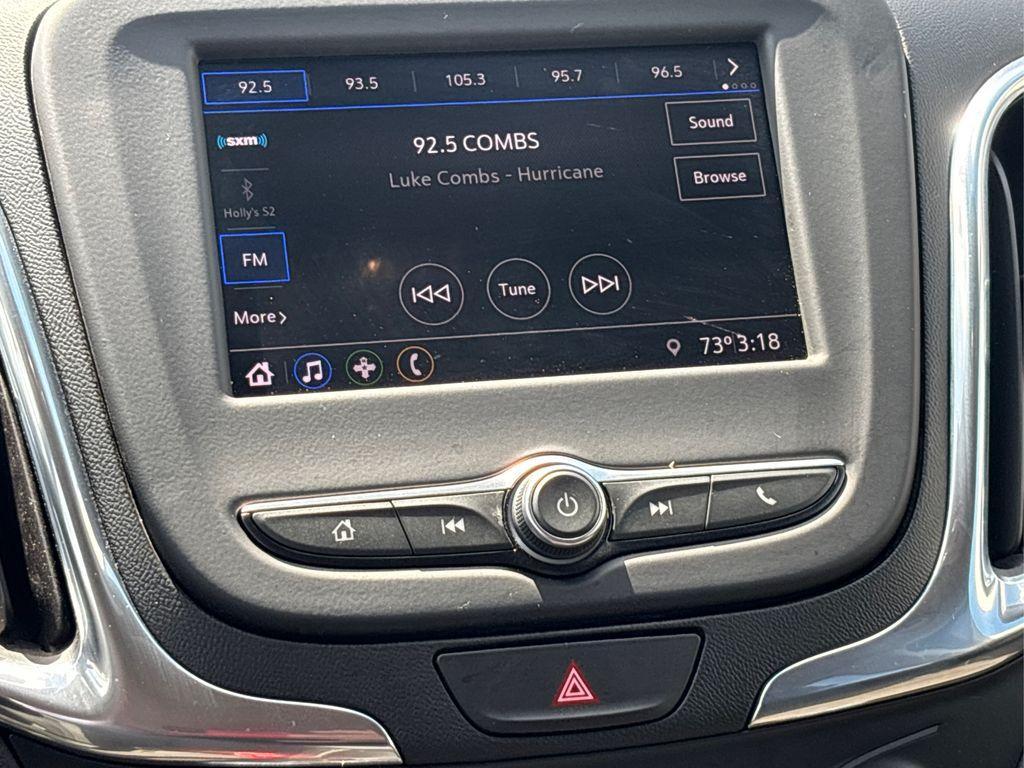 used 2021 Chevrolet Equinox car, priced at $17,573