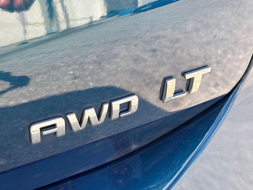 used 2021 Chevrolet Equinox car, priced at $17,573