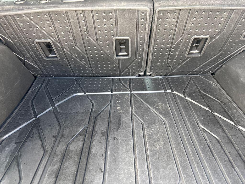 used 2021 Chevrolet Equinox car, priced at $17,573