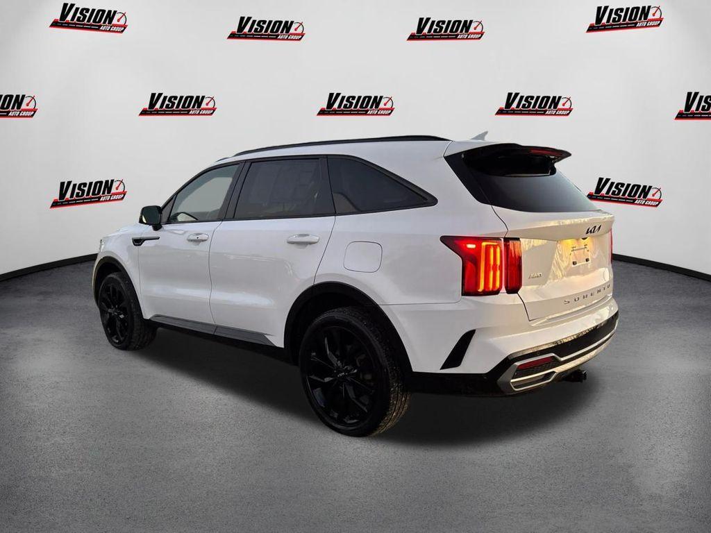 used 2022 Kia Sorento car, priced at $31,999