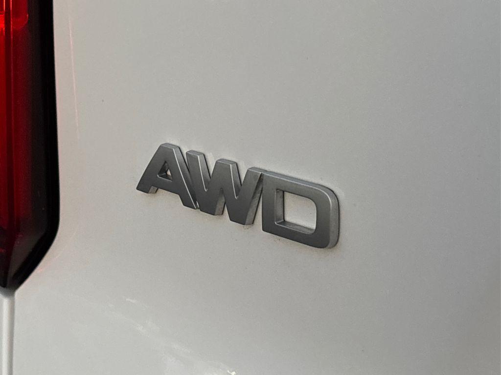 used 2022 Kia Sorento car, priced at $31,999