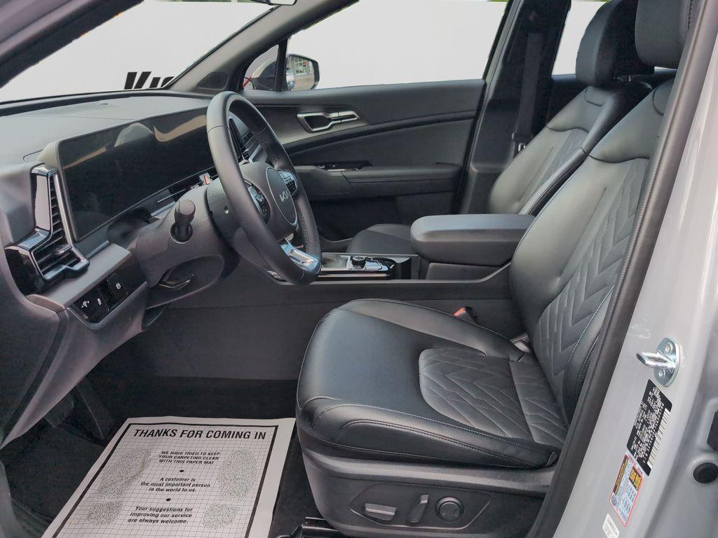 used 2025 Kia Sportage car, priced at $31,621