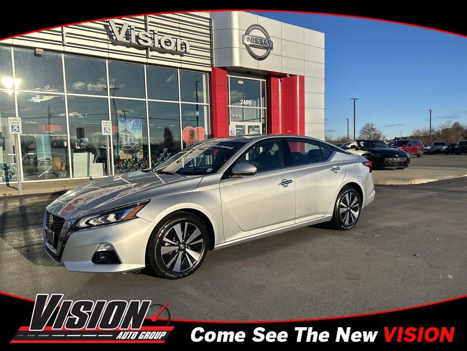 used 2019 Nissan Altima car, priced at $17,997