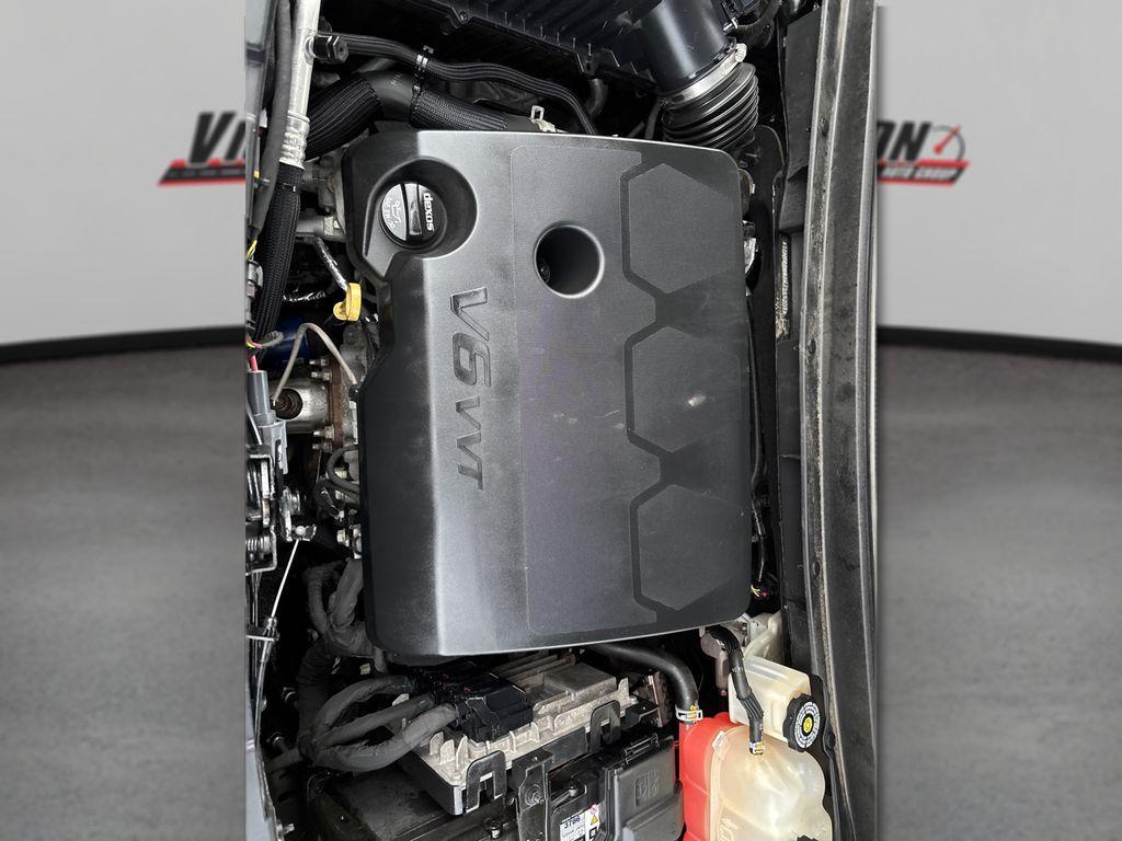 used 2019 Chevrolet Traverse car, priced at $17,579