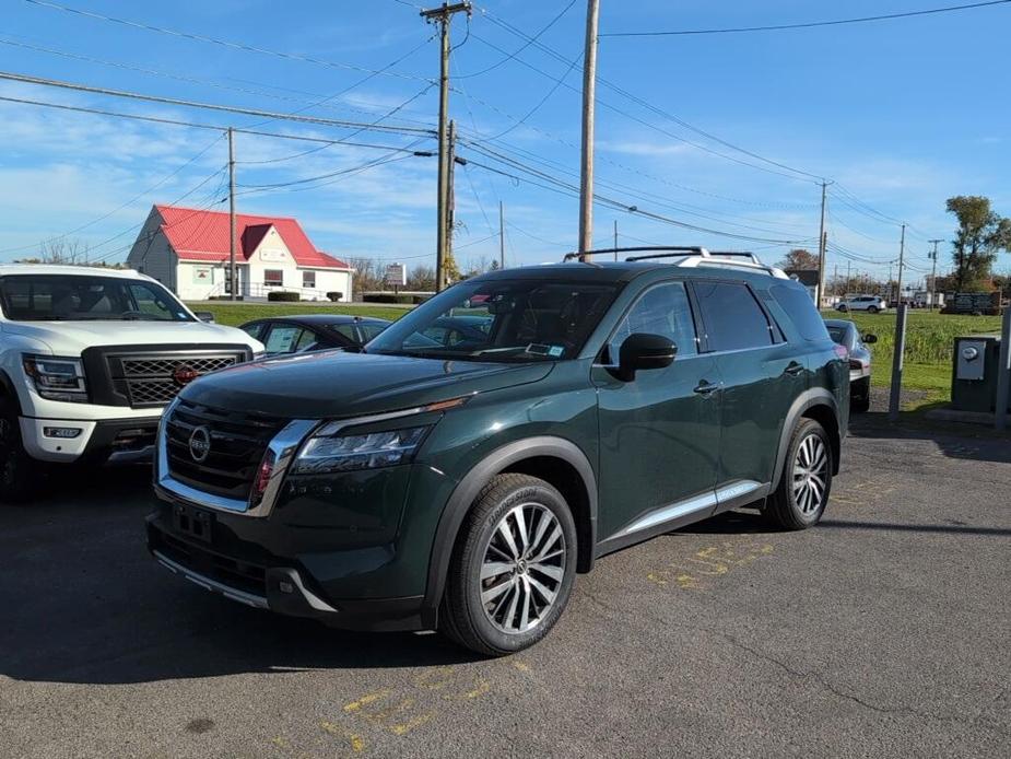 used 2022 Nissan Pathfinder car, priced at $35,601