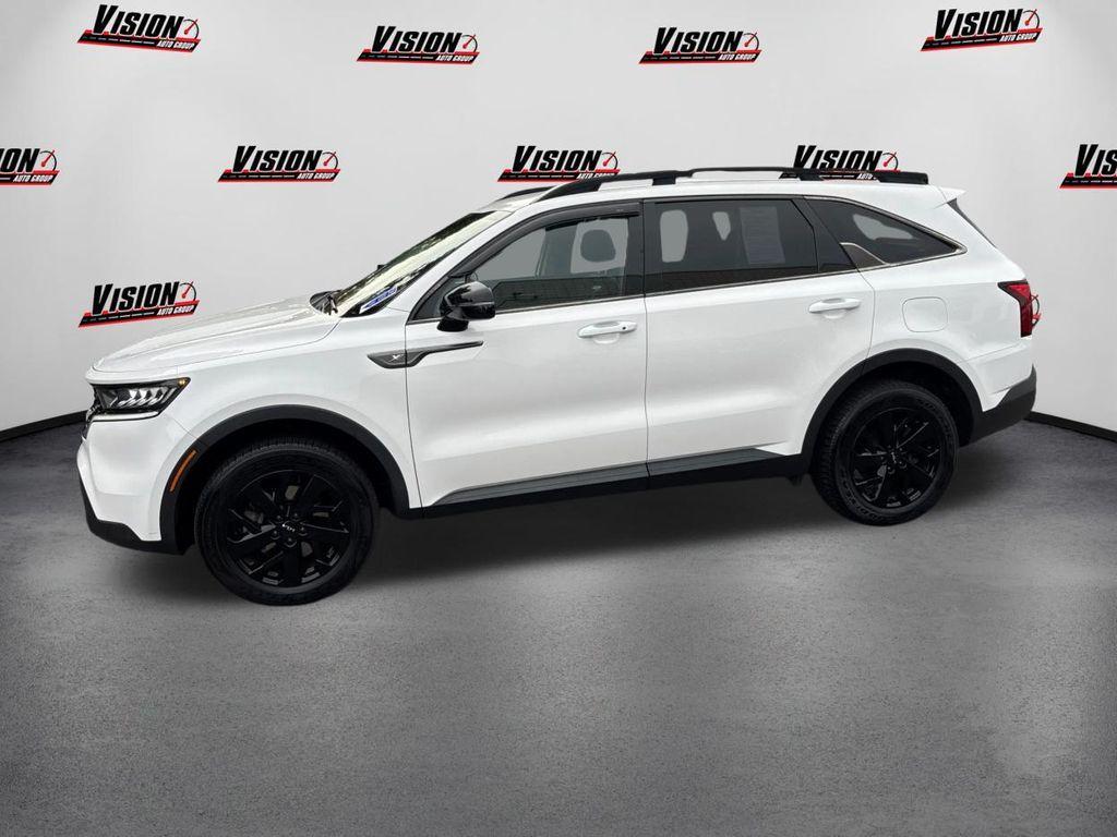 used 2022 Kia Sorento car, priced at $27,541