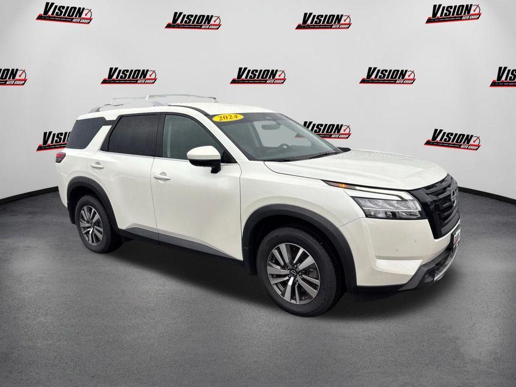 used 2024 Nissan Pathfinder car, priced at $34,392