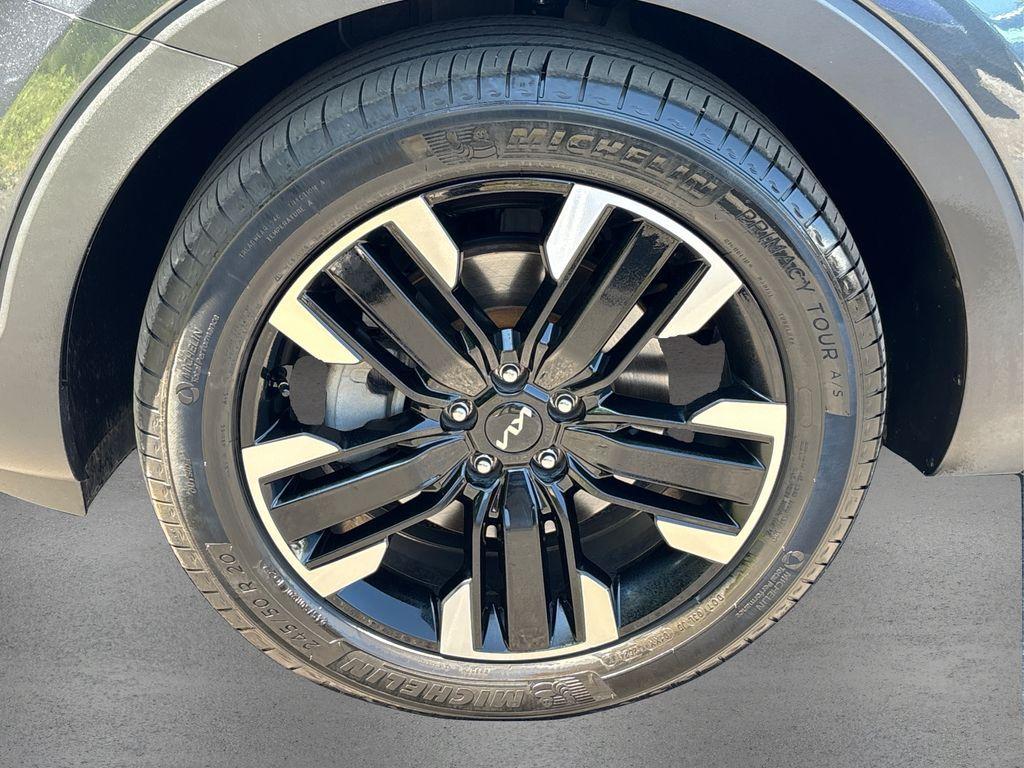 used 2023 Kia Telluride car, priced at $37,690