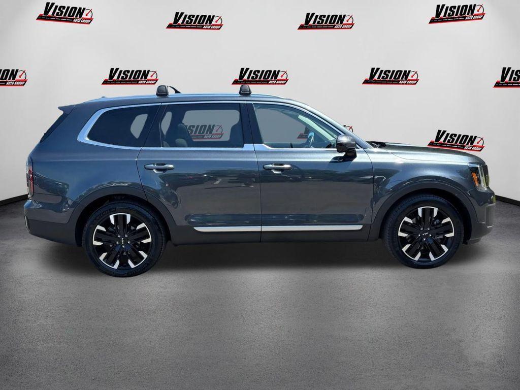 used 2023 Kia Telluride car, priced at $37,690