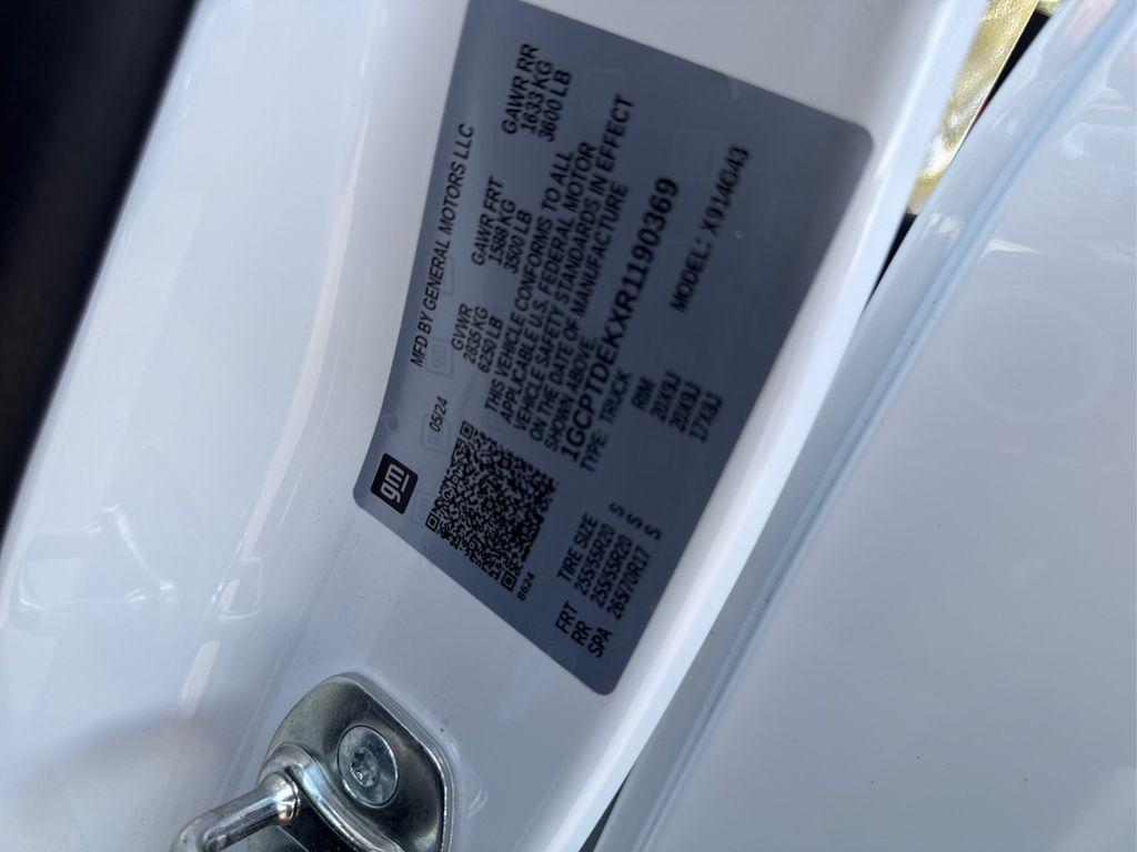 used 2024 Chevrolet Colorado car, priced at $38,313