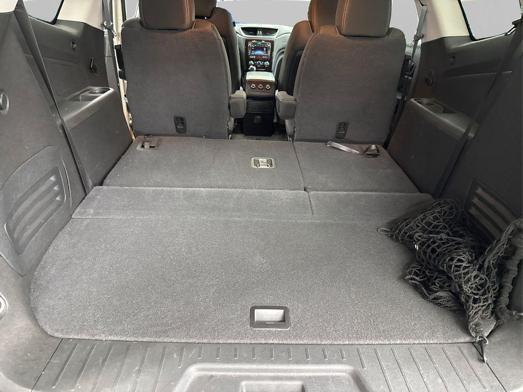 used 2015 Chevrolet Traverse car, priced at $12,499