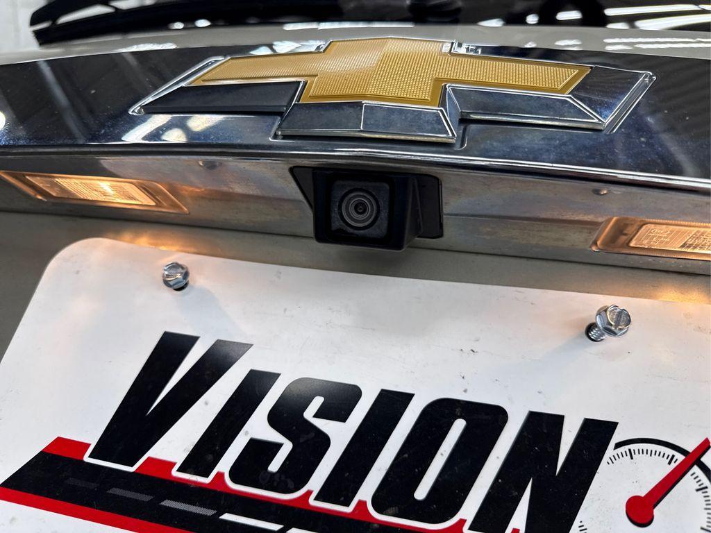 used 2015 Chevrolet Traverse car, priced at $12,499