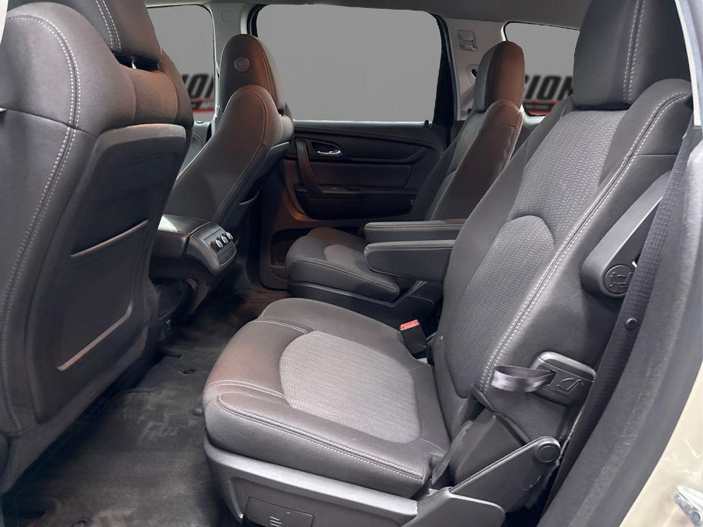 used 2015 Chevrolet Traverse car, priced at $12,499