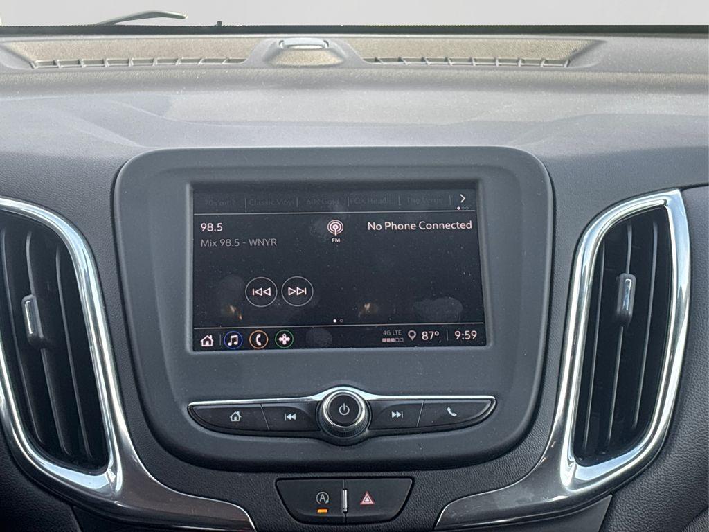 used 2022 Chevrolet Equinox car, priced at $23,117
