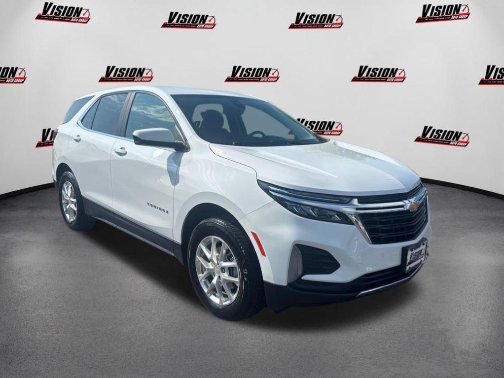used 2022 Chevrolet Equinox car, priced at $23,117