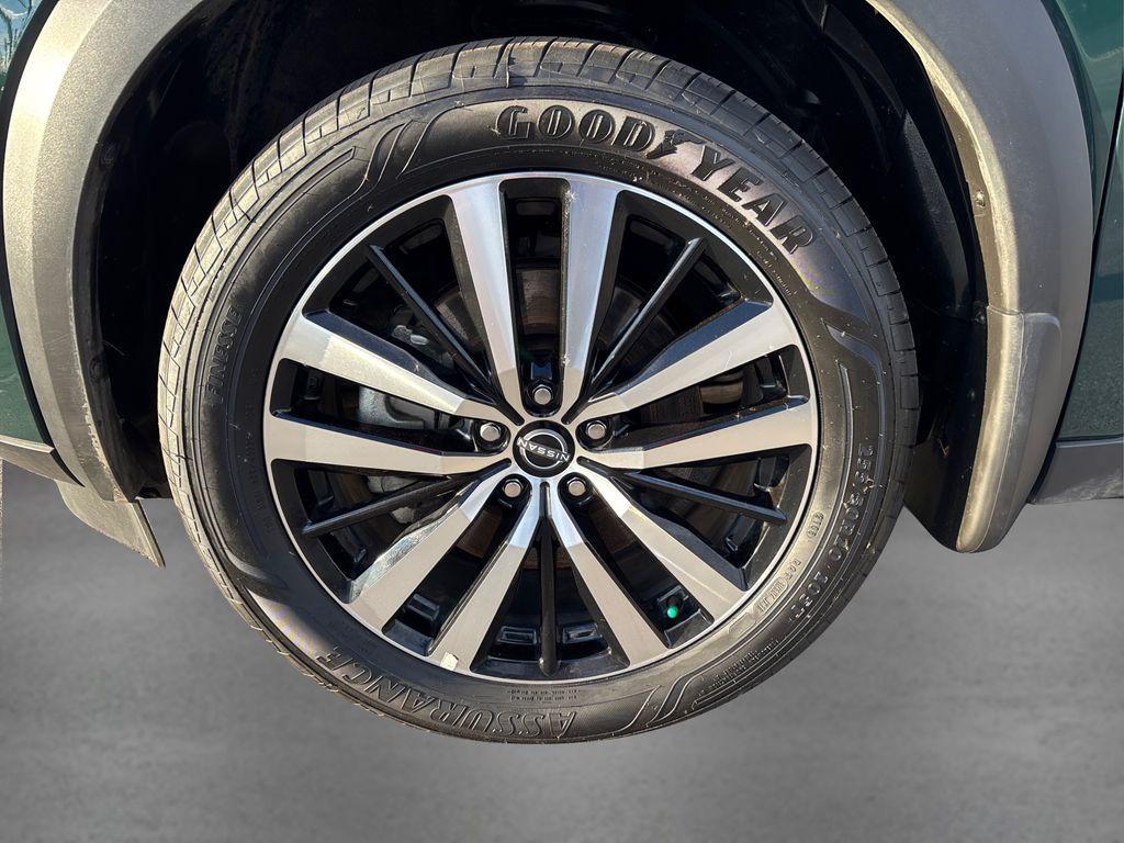 used 2025 Nissan Pathfinder car, priced at $43,713