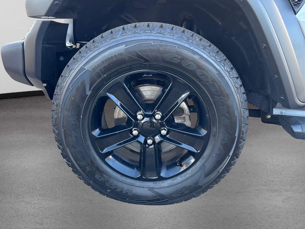 used 2021 Jeep Wrangler Unlimited car, priced at $24,697