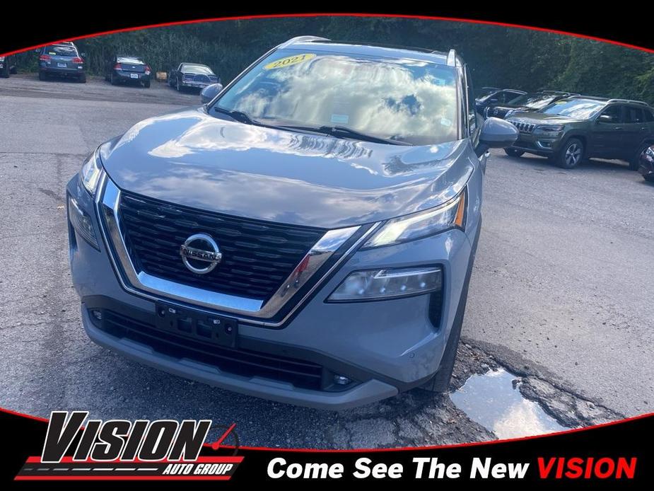 used 2021 Nissan Rogue car, priced at $24,495