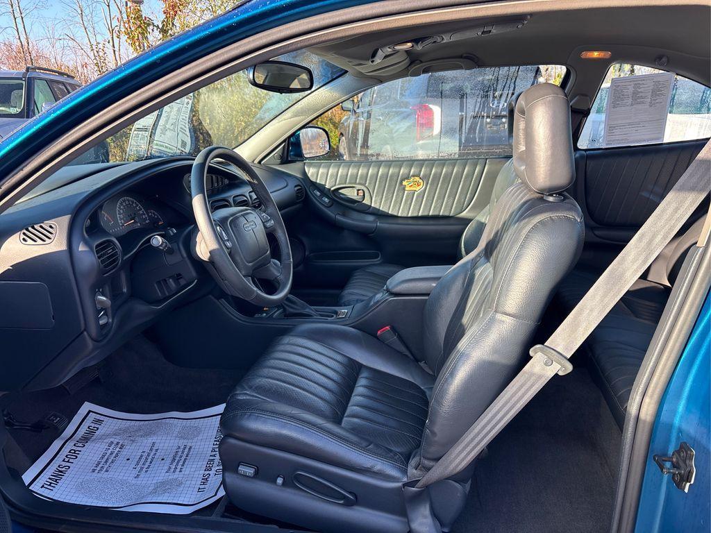 used 1998 Pontiac Grand Prix car, priced at $11,999
