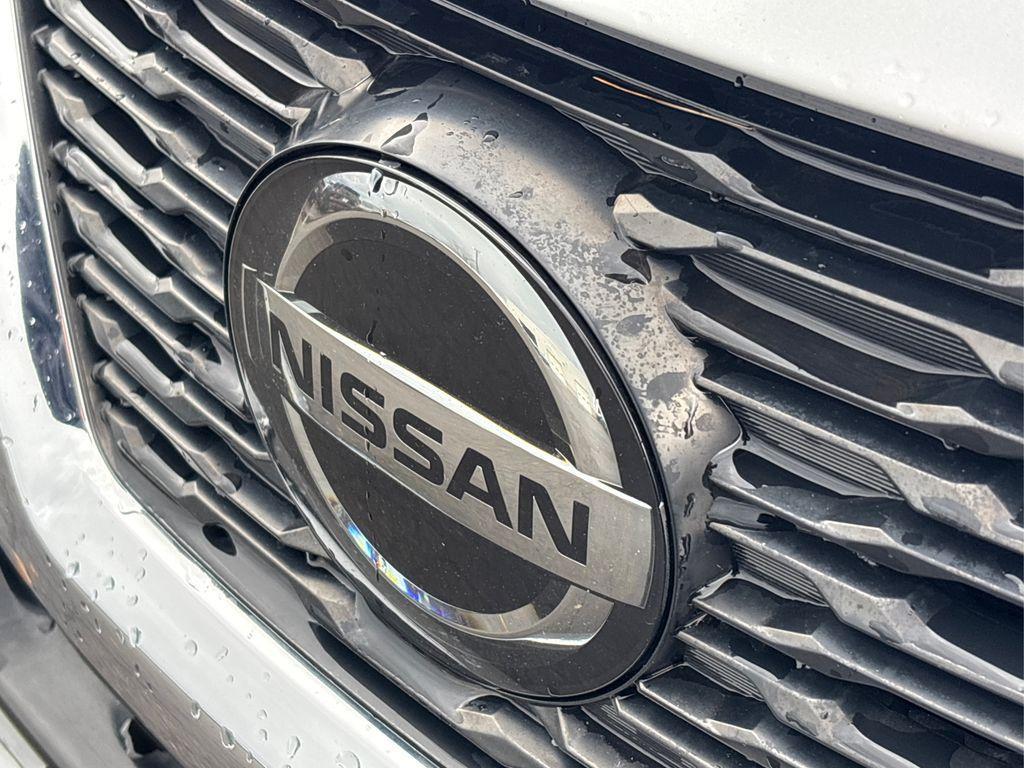 used 2018 Nissan Rogue car, priced at $15,531