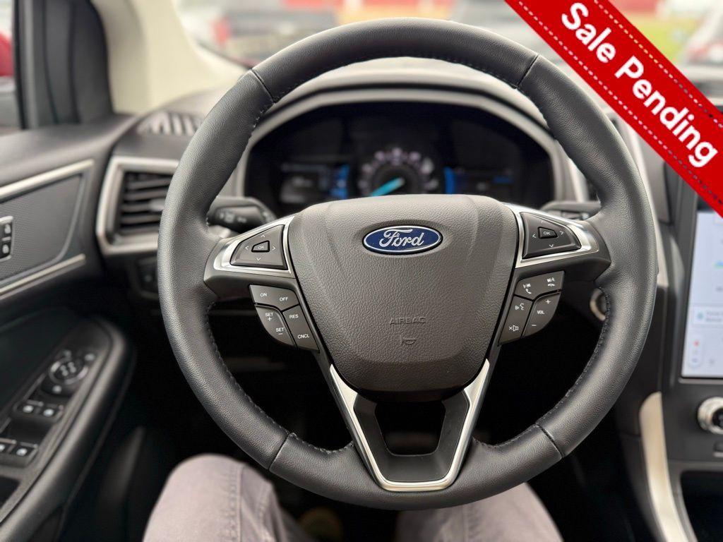 used 2023 Ford Edge car, priced at $35,995