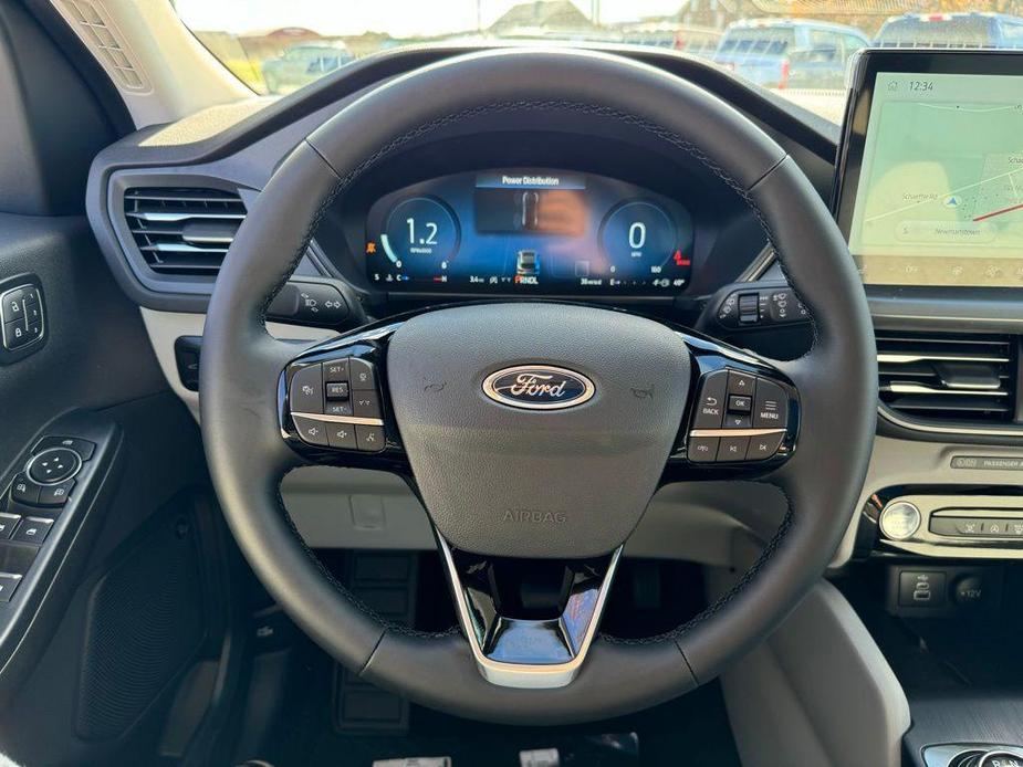 new 2025 Ford Escape car, priced at $37,850