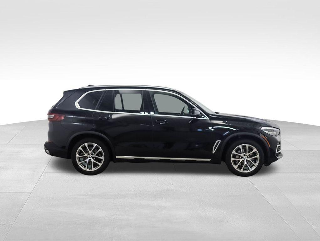 used 2022 BMW X5 car, priced at $39,900